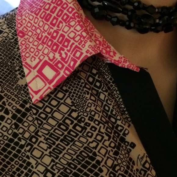 Trina Turk 100% Silk Top, Size Petite/Small - Picture 3 of 8